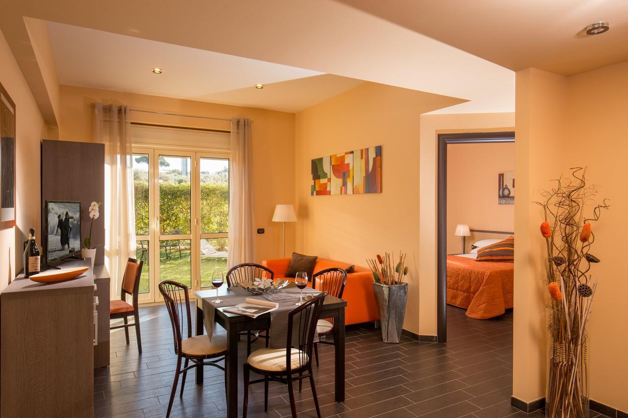 Residence Poggio Degli Ulivi Фраскати Екстериор снимка